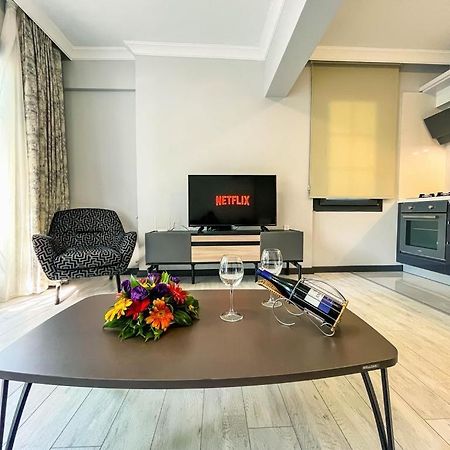 Ida Hotel 말마리스 외부 사진